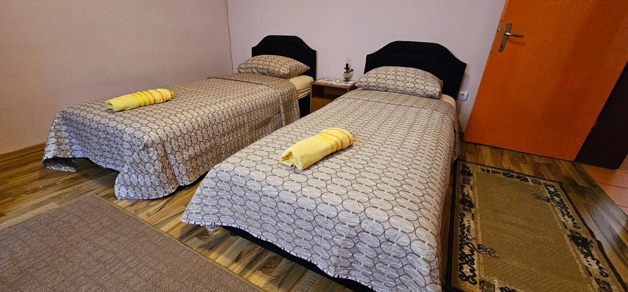Apartments Simonovic Тиват Экстерьер фото